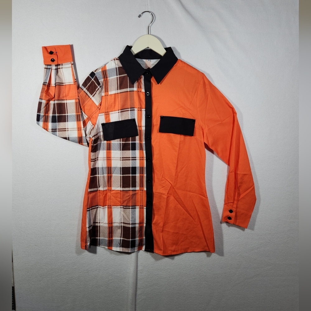 NWOT Ladies Long Sleeve Tunic Shirt Women Work Loose button up Blouse Size M.